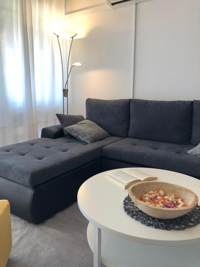 Two-Bedroom Countryside Apartment Marčana エクステリア 写真